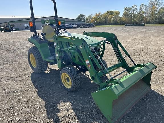 Image of John Deere 2038R equipment image 2