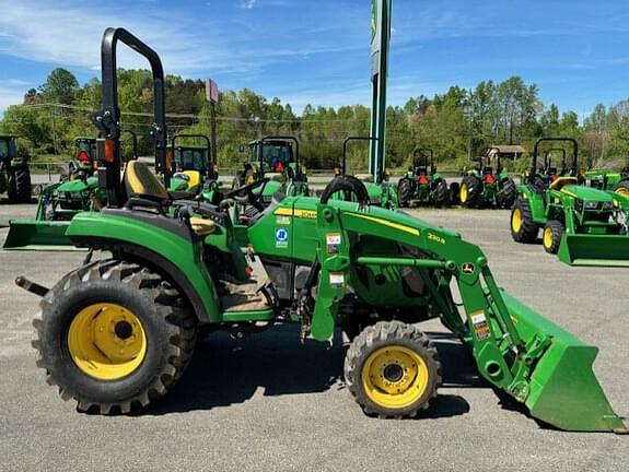 Image of John Deere 2038R equipment image 3