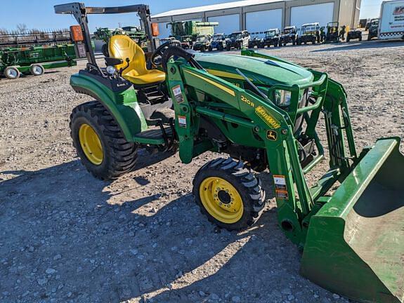 Image of John Deere 2038R equipment image 4