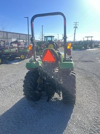 Image of John Deere 2038R equipment image 4