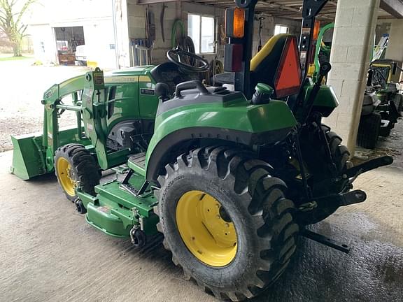Image of John Deere 2038R equipment image 4