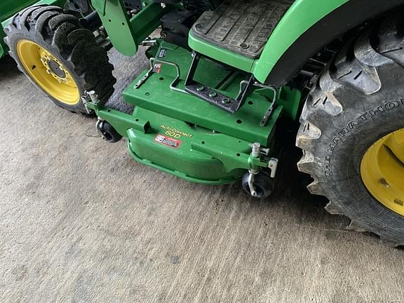 Image of John Deere 2038R equipment image 2