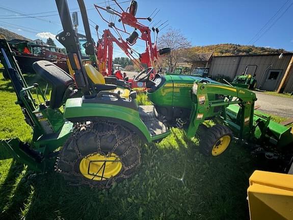 Image of John Deere 2038R equipment image 4