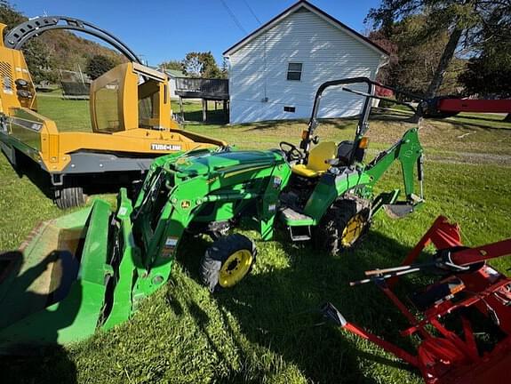 Image of John Deere 2038R equipment image 2