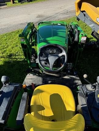 Image of John Deere 2038R equipment image 3