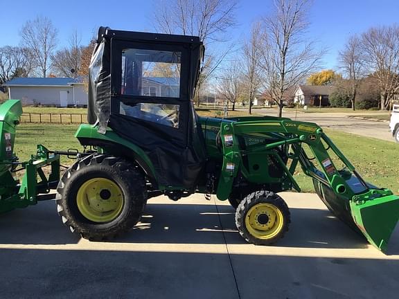 Image of John Deere 2038R equipment image 4