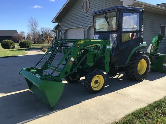 Image of John Deere 2038R equipment image 1