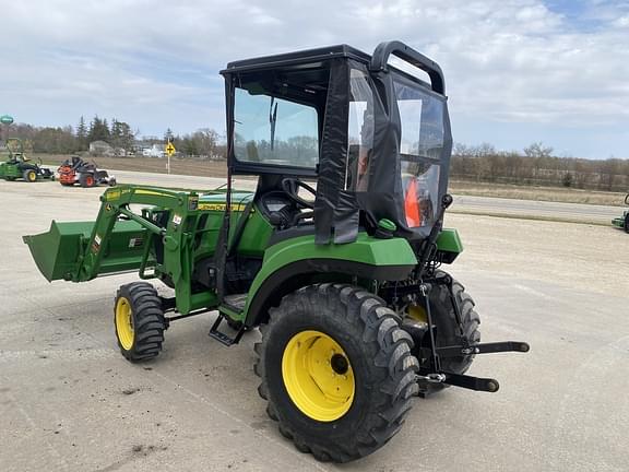 Image of John Deere 2038R equipment image 2