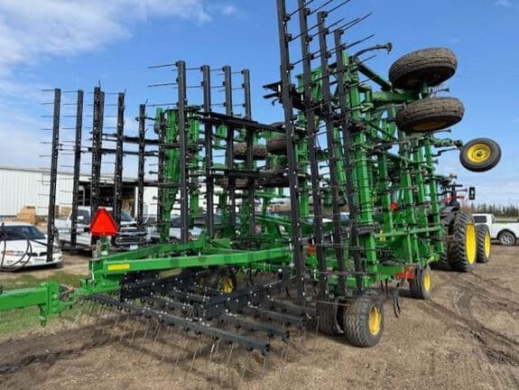 Image of John Deere 2210 equipment image 3