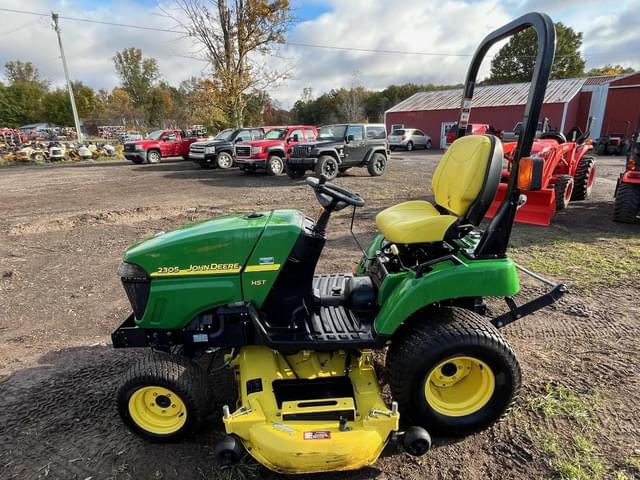 Image of John Deere 2305 equipment image 4