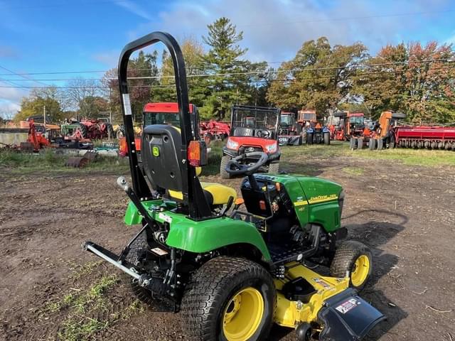 Image of John Deere 2305 equipment image 1