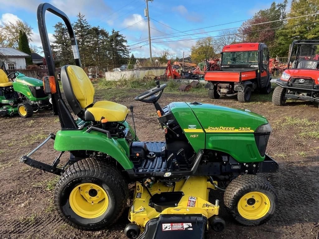 2017 John Deere 2305 Equipment Image0