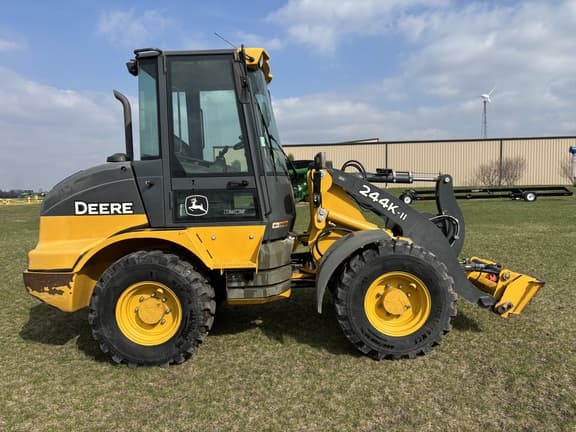 Image of John Deere 244K-II equipment image 4