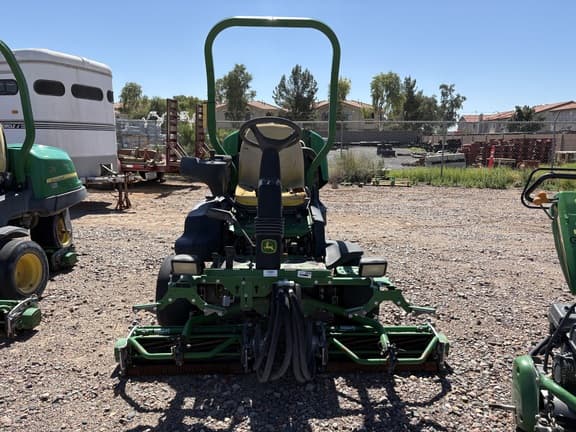 Image of John Deere 2500B equipment image 1