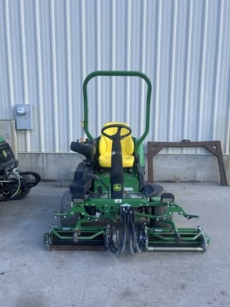 Image of John Deere 2500B equipment image 1