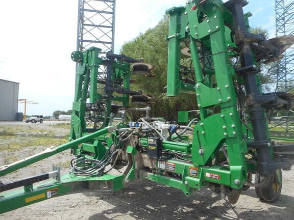 Main image John Deere 2510H