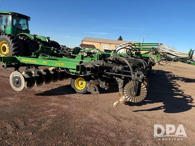 Image of John Deere 2510S equipment image 3