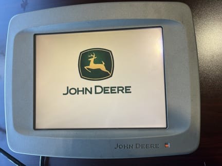 2017 John Deere 2600 Equipment Image0
