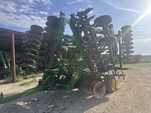 Image of John Deere 2625 equipment image 3
