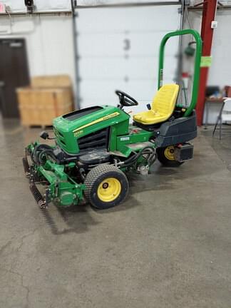 Image of John Deere 2653B equipment image 3