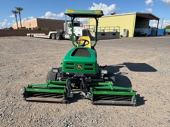 Image of John Deere 2653B equipment image 2