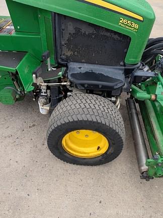 Image of John Deere 2653B equipment image 4