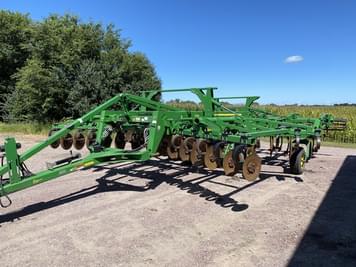 Main image John Deere 2730