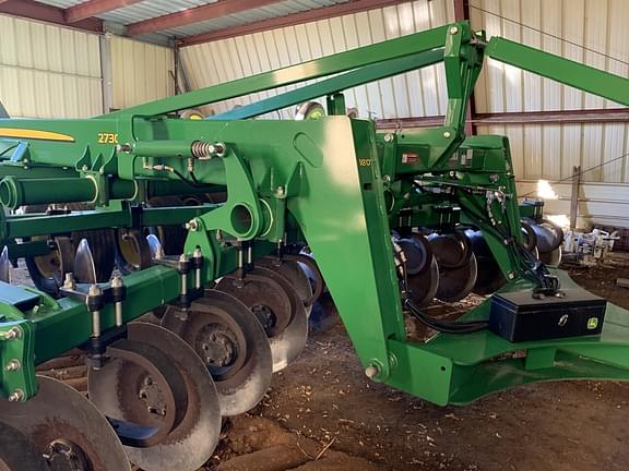 Image of John Deere 2730 equipment image 2