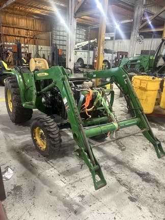 Main image John Deere 3025E