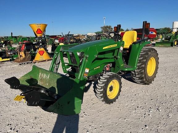 Image of John Deere 3025E Primary image