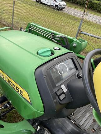 Image of John Deere 3025E Image 1
