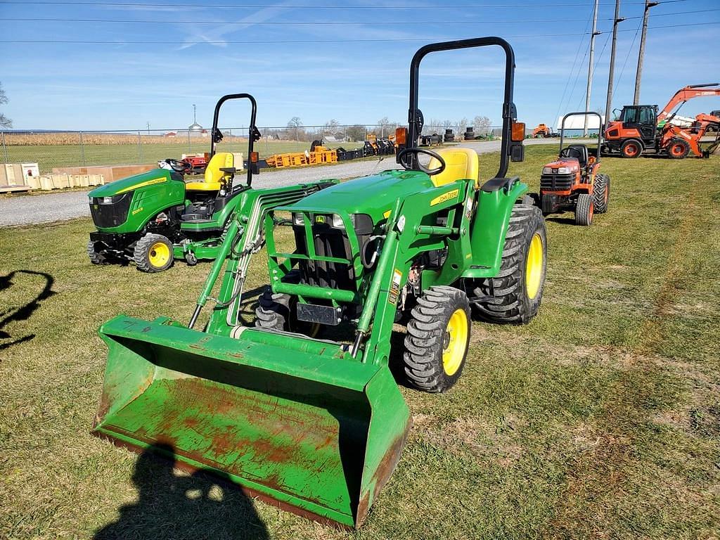 Image of John Deere 3025E Primary image