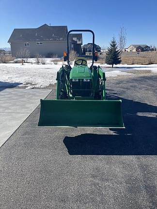 Image of John Deere 3025E equipment image 1