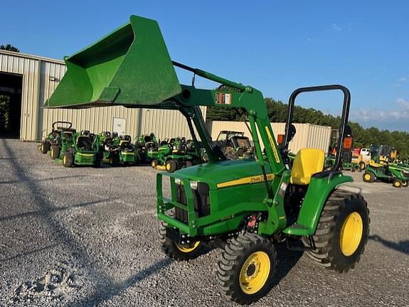 Image of John Deere 3032E Primary image