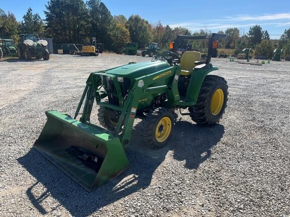 Image of John Deere 3032E Primary image