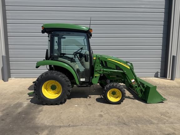 Image of John Deere 3033R equipment image 4
