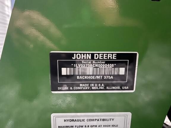 Image of John Deere 3033R equipment image 3