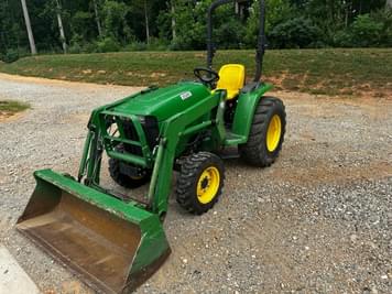 Main image John Deere 3038E