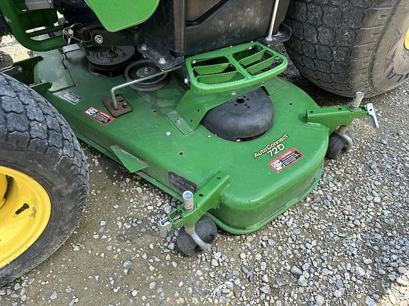 Image of John Deere 3039R equipment image 2