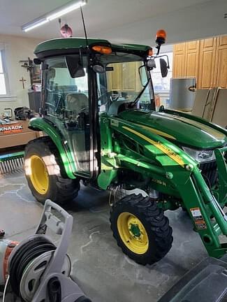 Image of John Deere 3039R Primary image