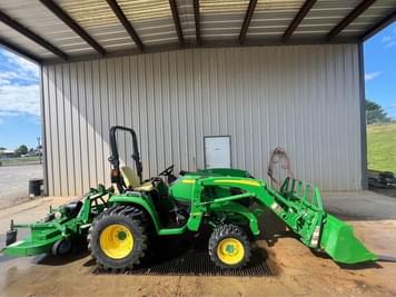 Main image John Deere 3039R