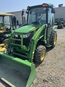 2017 John Deere 3039R Equipment Image0