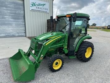 Main image John Deere 3039R