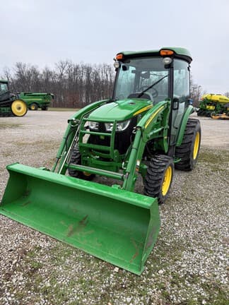 Image of John Deere 3046R Primary image
