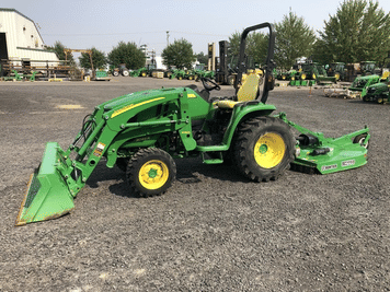 Main image John Deere 3046R