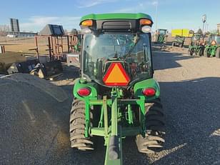 Main image John Deere 3046R 4