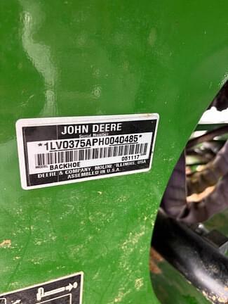 Image of John Deere 3046R equipment image 3