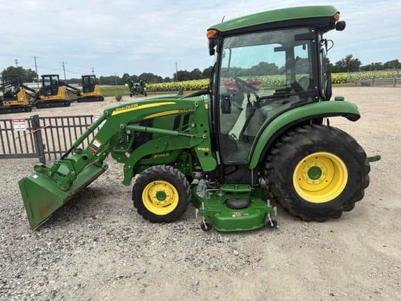 Image of John Deere 3046R Primary image