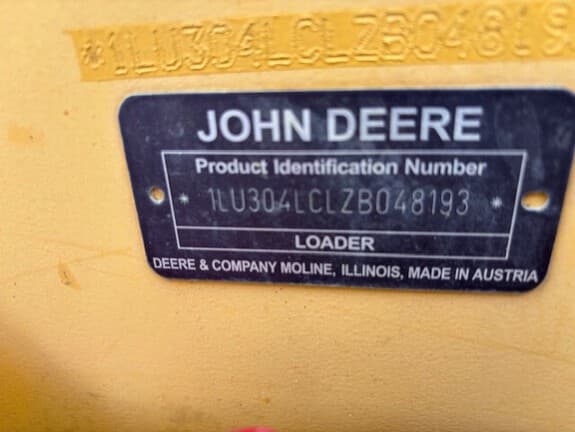 Image of John Deere 304L equipment image 1
