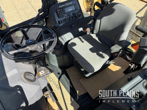 Image of John Deere 310SL equipment image 4